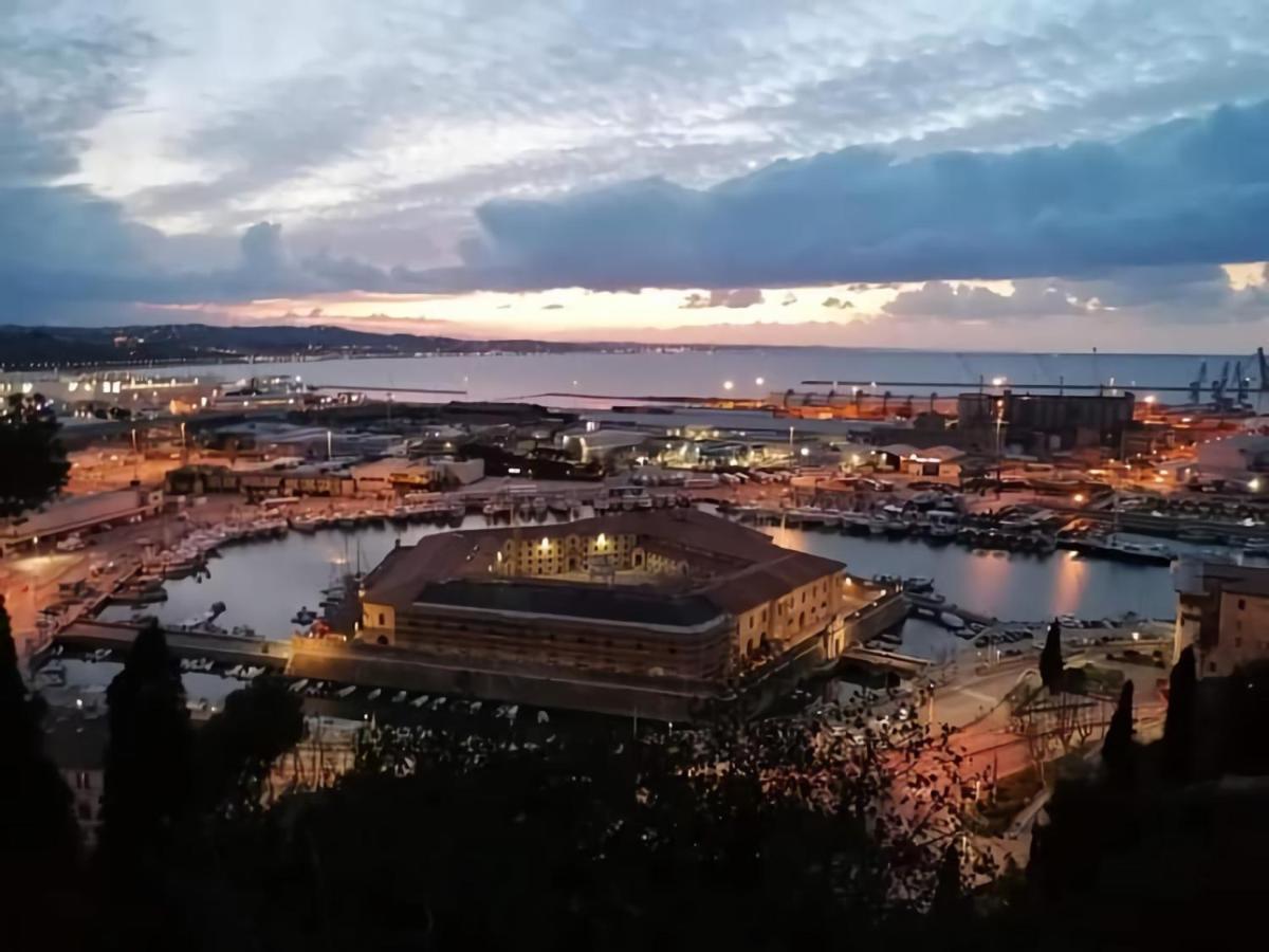 Il Balcone Sul Corso Villa Ancona Bagian luar foto